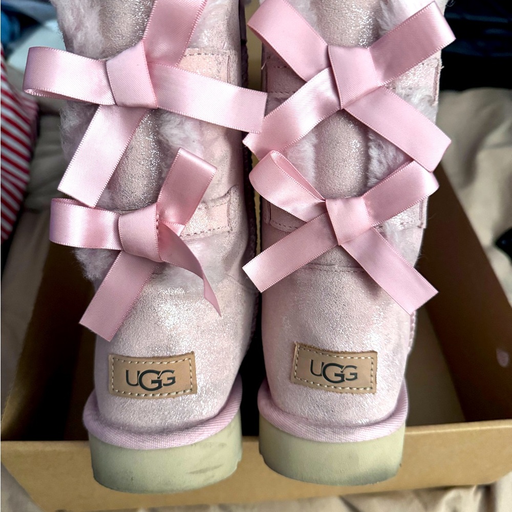 Pink Bow glitter Uggs